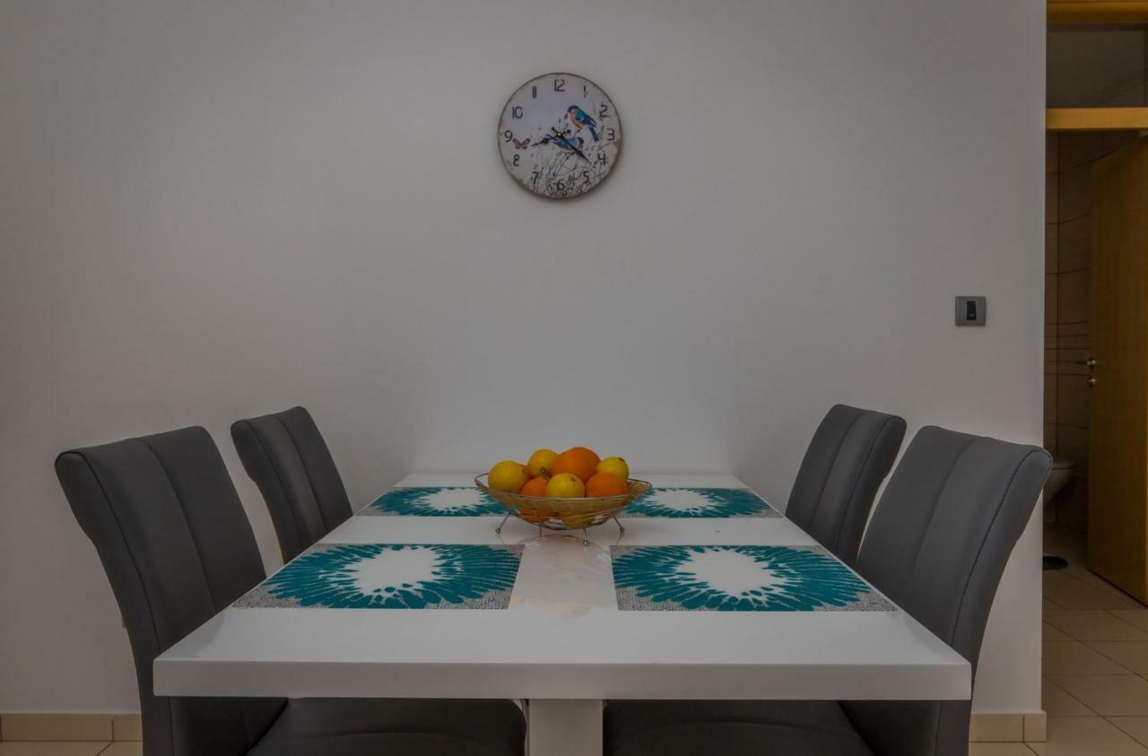 Principium Apartments Klenovica Buitenkant foto
