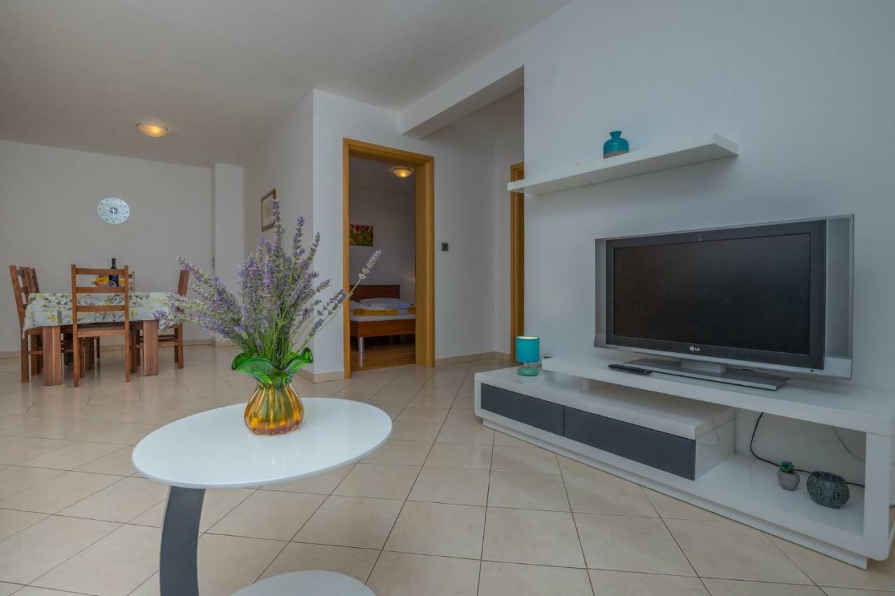 Principium Apartments Klenovica Buitenkant foto