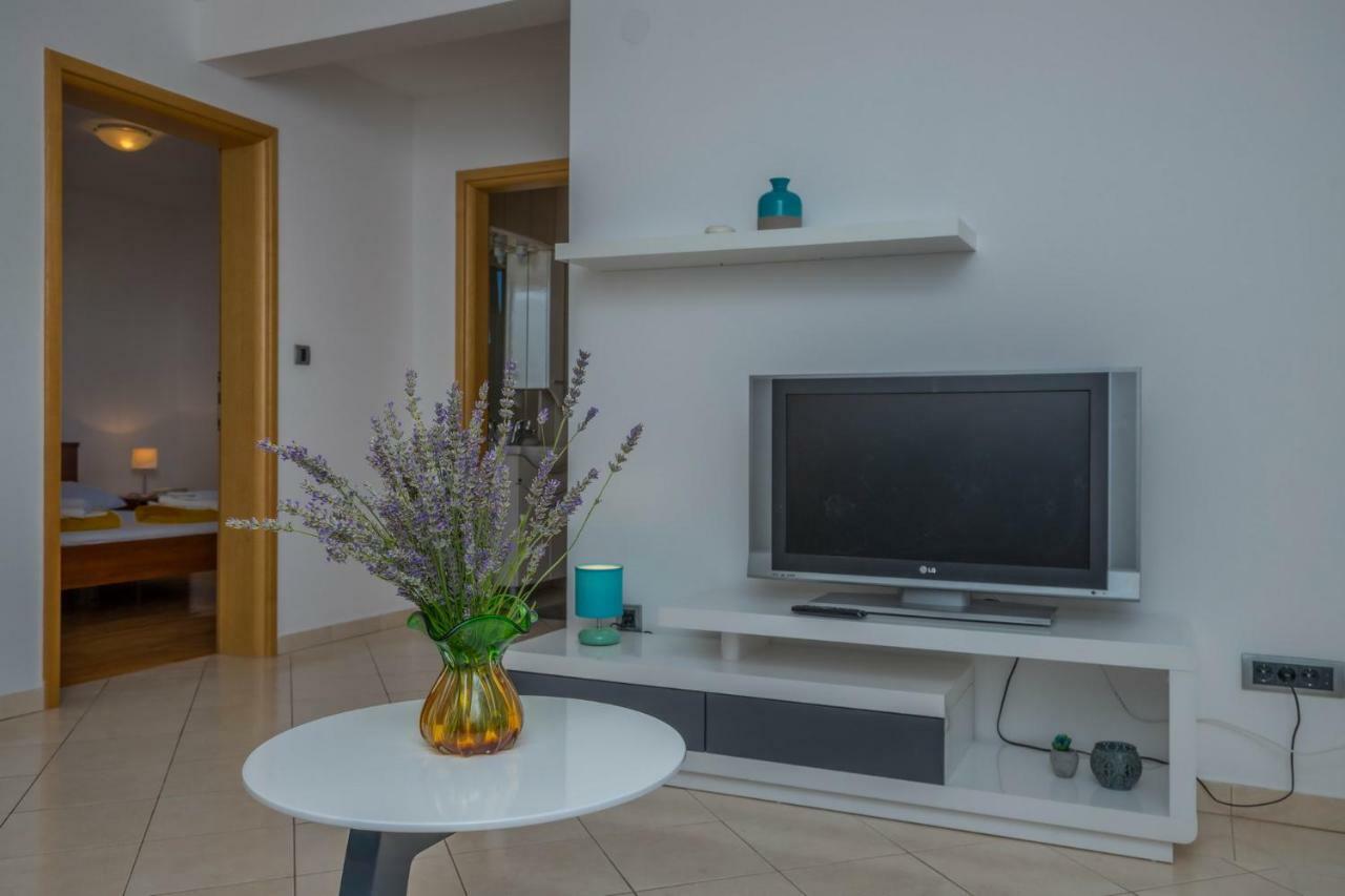 Principium Apartments Klenovica Buitenkant foto
